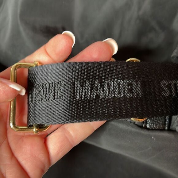 Steve Madden Brue Black Tote Bag. main image 10